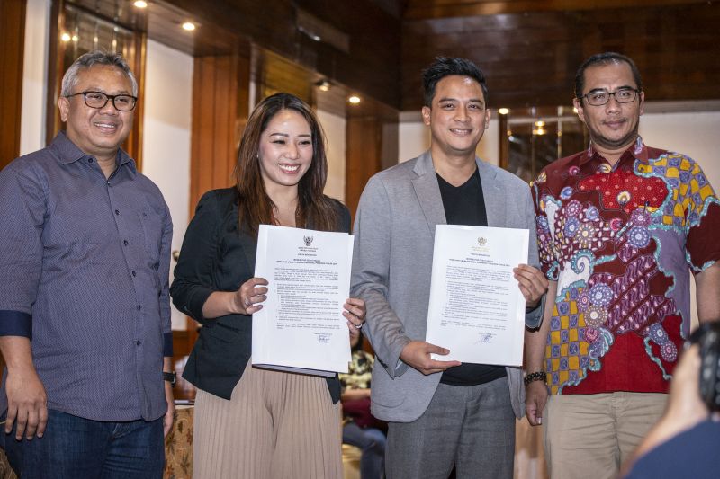Anisha Dasuki dan Tommy Tjokoro dipilih kedua kubu capres-cawapres sebagai moderator debat kedua.