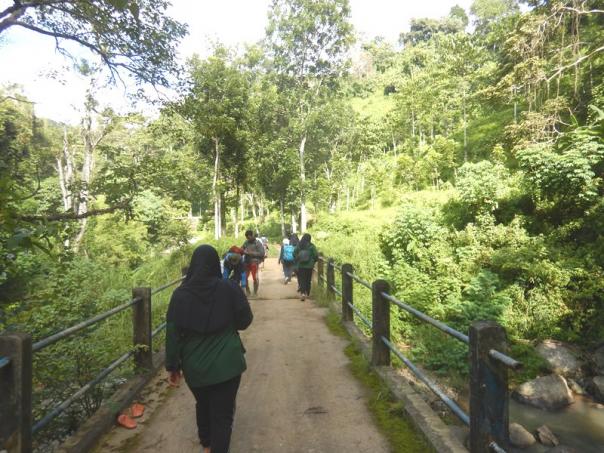 Suasana Wild Animals Watching (WAW) di Hutan Sumberagung, Malang. (Foto: Istimewa)