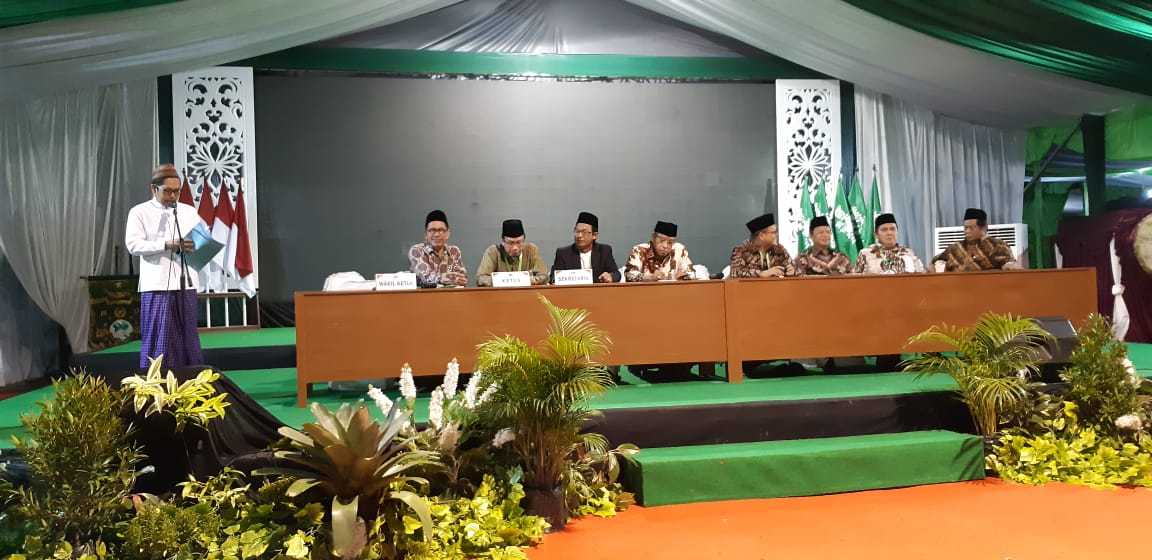 Sidang pleno Musyawarah Nasional (Munas) Alim Ulama yang digelar Nahdlatul Ulama di Pondok Pesantren Miftahul Huda Al-Azhar Citangkolo, Langensari, Kota Banjar, Jawa Barat. (Foto: nu for ngopibareng.id)