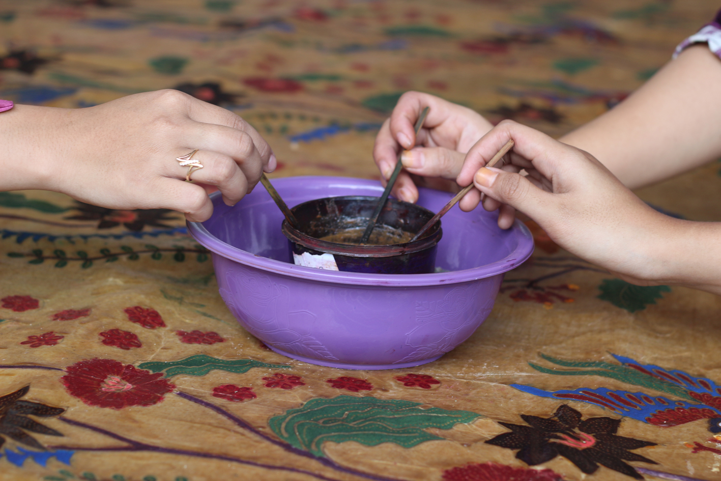 Batik di Trenggalek menjadi denyut ekonomi berbasis kreativitas. (Foto:Widikamidi/ngopibareng.id)