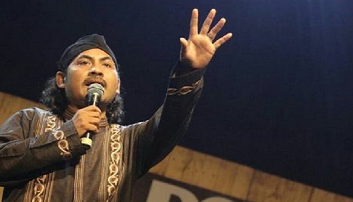 Ngatawi Al-Zastrouw
