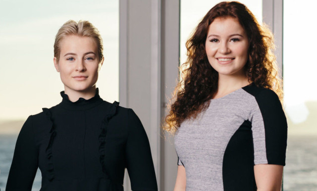 Kakak adik muda terkaya dunia versi majalah Forbes 2019, Katharina dan Alexandra Andersen.