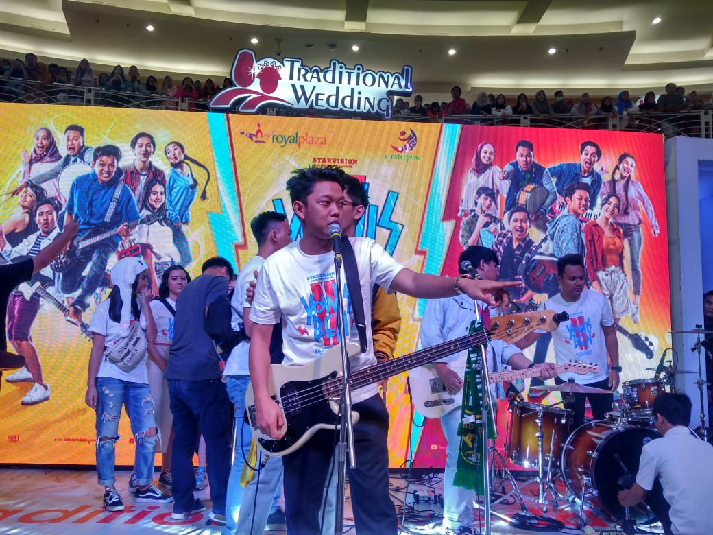 Bayu Skak saat akan manggung di Atrium Royal Plaza bersama Yowes Ben, 9 Maret 2019. (Foto: istimewa) 