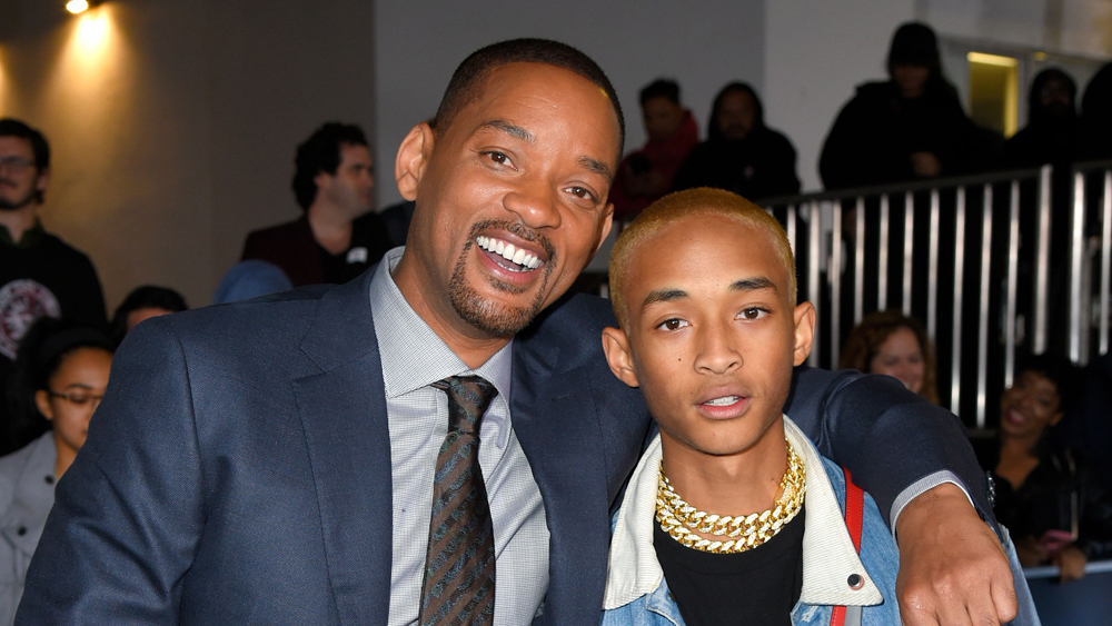 Aktor Hollywood dengan putranya, Jaden Smith.