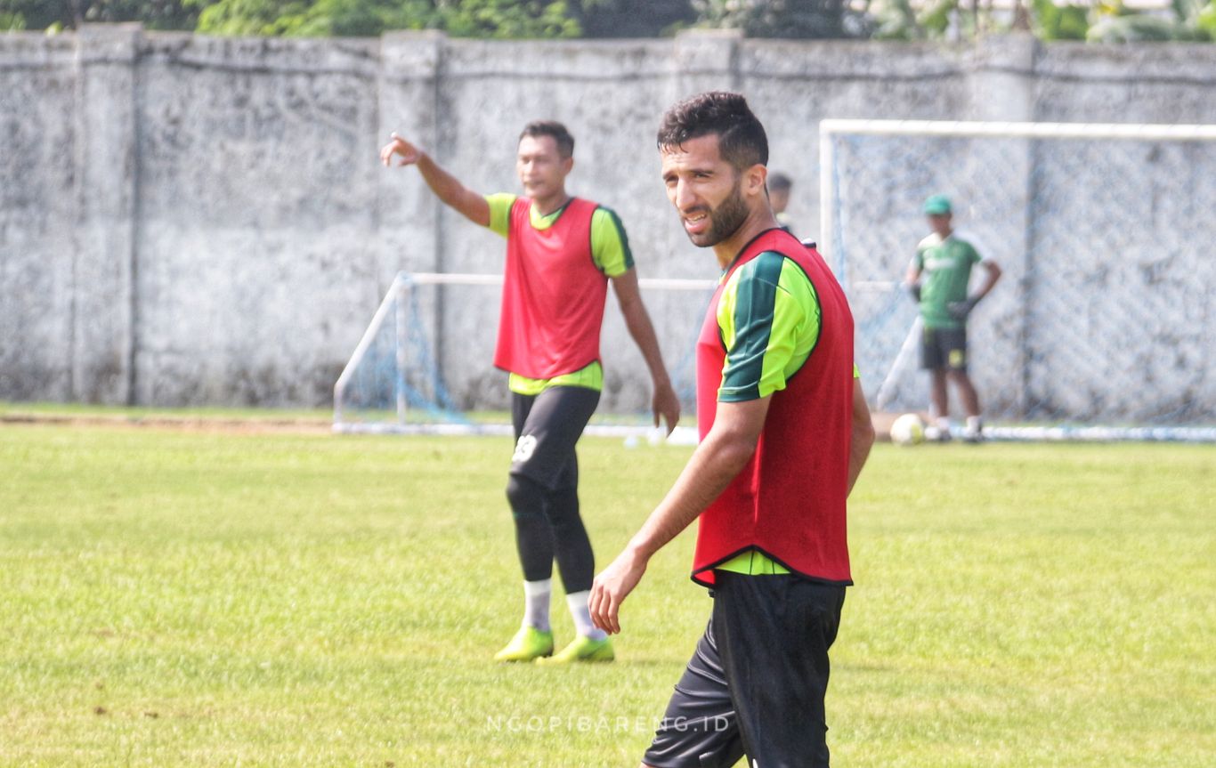 Gelandang Persebaya, Manu Dzhalilov. (Foto: Haris/ngopibareng.id)