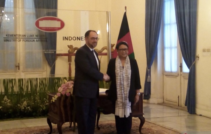 Menteri Luar Negeri RI Retno Marsudi melakukan pertemuan bilateral dengan Menteri Luar Negeri Afghanistan Salahuddin Rabbani, di Gedung Pancasila, Kementerian Luar Negeri RI, di Jakarta, Jumat, 15 Maret 2019. (Foto: Antara/Yuni Arisandy