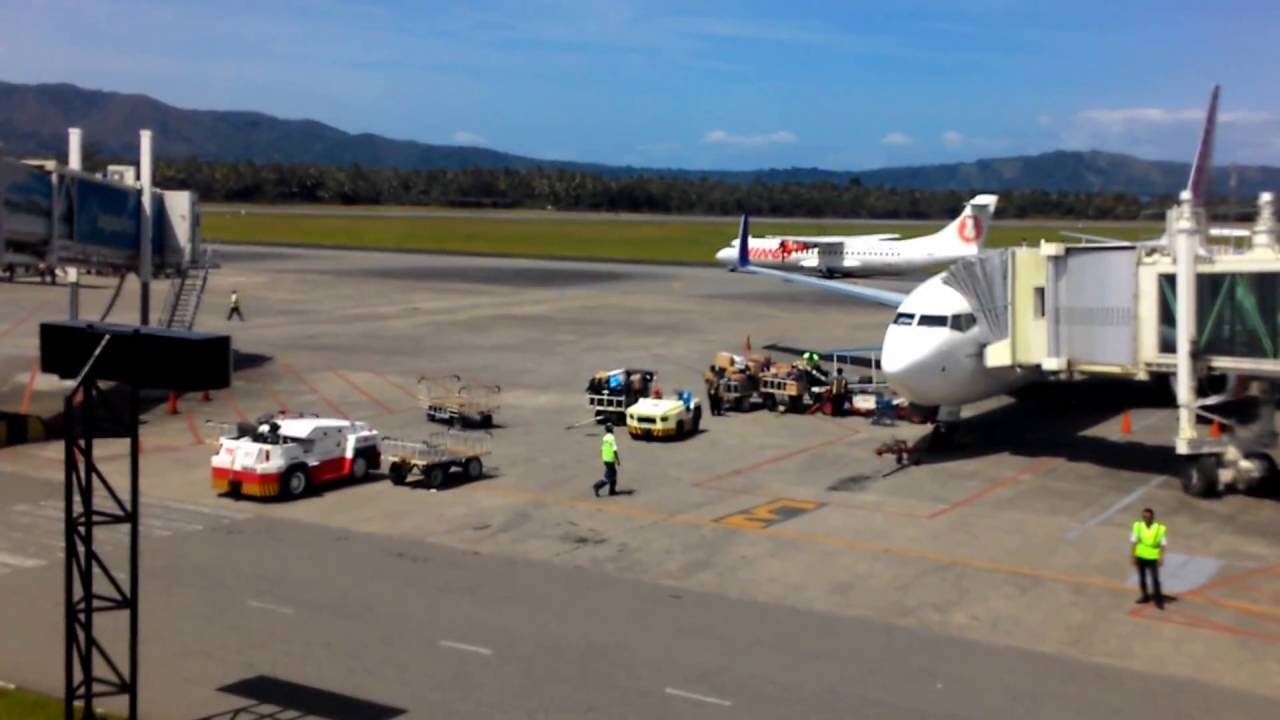 Aktivitas di Bandara Pattimura, Ambon. (Foto: YouTube)