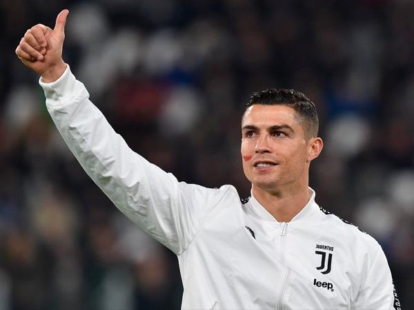 Jika Cristiano Ronaldo menginjakkan kakinya di Amerika, langsung diciduk polisi.