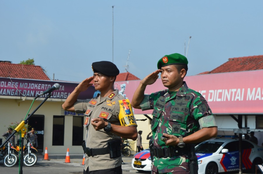 Apel Gelar Pasukan Pengamanan Pemilu 2019 di Kota Mojokerto