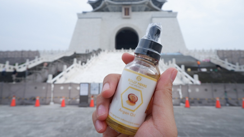 Rolly Herbs, serum herbal buatan mahasiswa Fakultas Peternakan Universitas Brawijaya. (Foto: Istimewa)