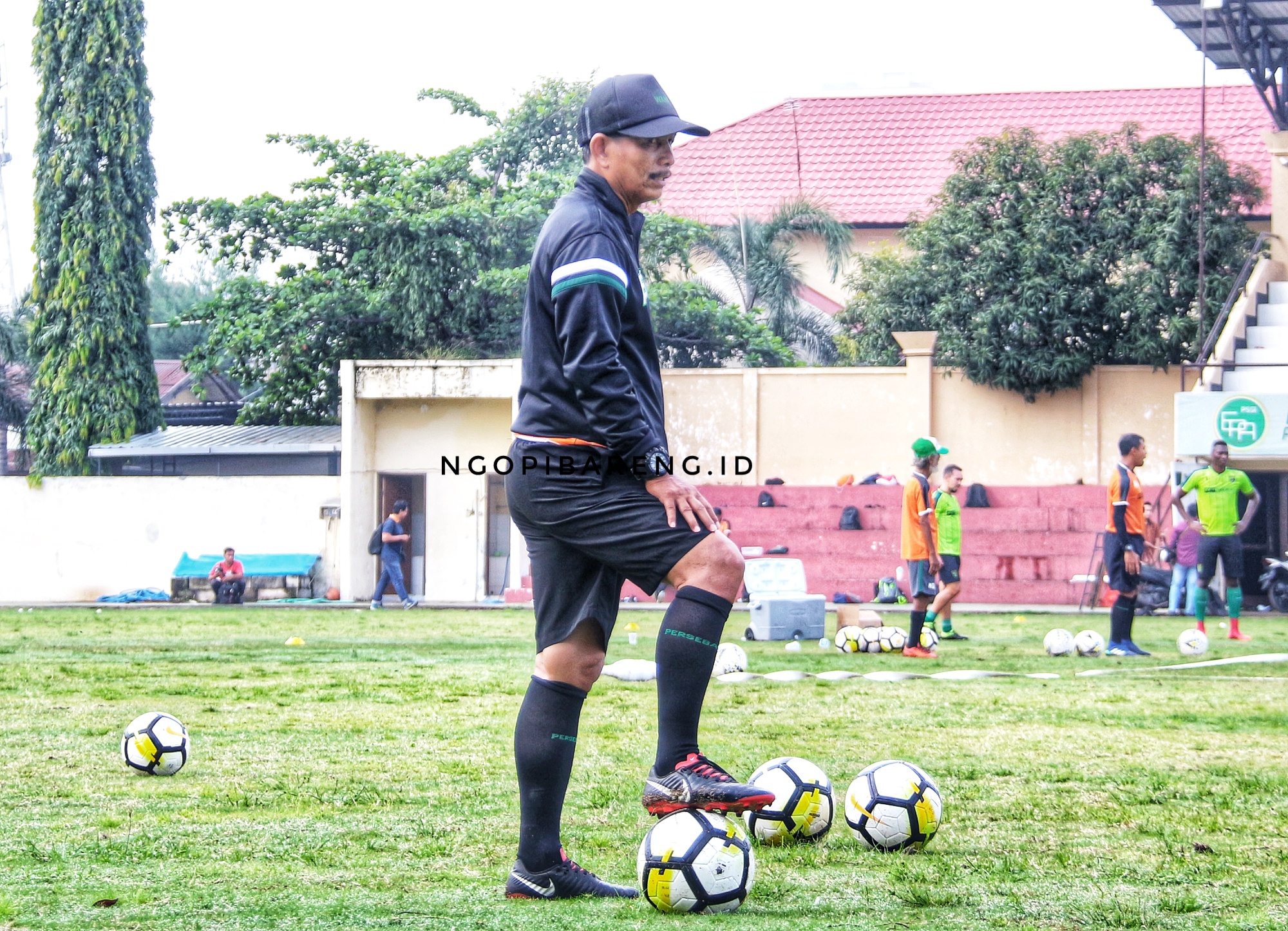 Pelatih Persebaya Djajang Nurdjaman. (Foto: Haris/ngopibareng.id)