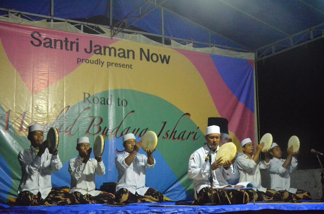 Tingginya elektabilitas paslon nomor urut 01, Relawan Jokowi-Maruf di Bojonegoro gelar Sholawat Ishari. (Foto: Omah Jaman Now)