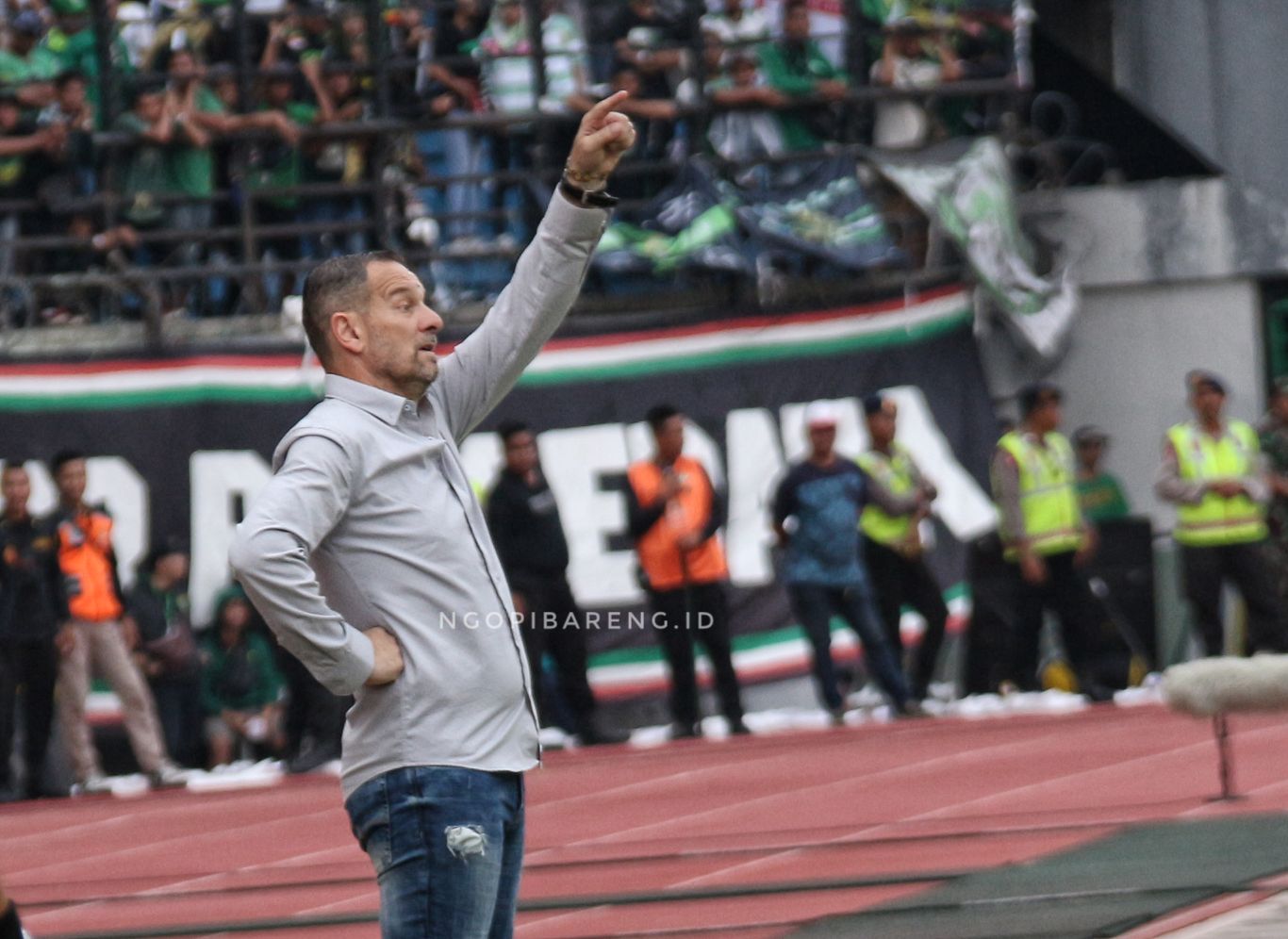 Pelatih Madura United, Dejan Antonic. (Foto: Haris/ngopibareng.id)