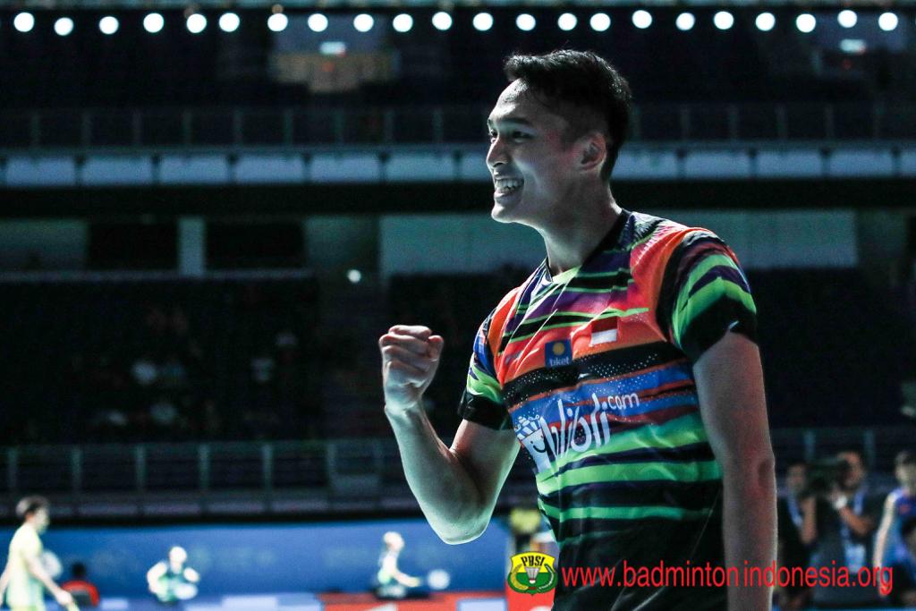 Ekspresi Jonatan Christie usai mengalahkan Kento Momota di babak 16 besar. (Foto: PBSI)