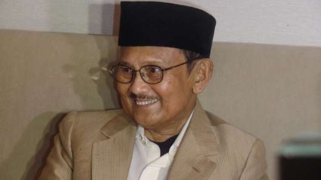 BJ Habibie, mantan Menristek zaman Soeharto dan Presiden RI. (Foto: dok ngopibareng.id)