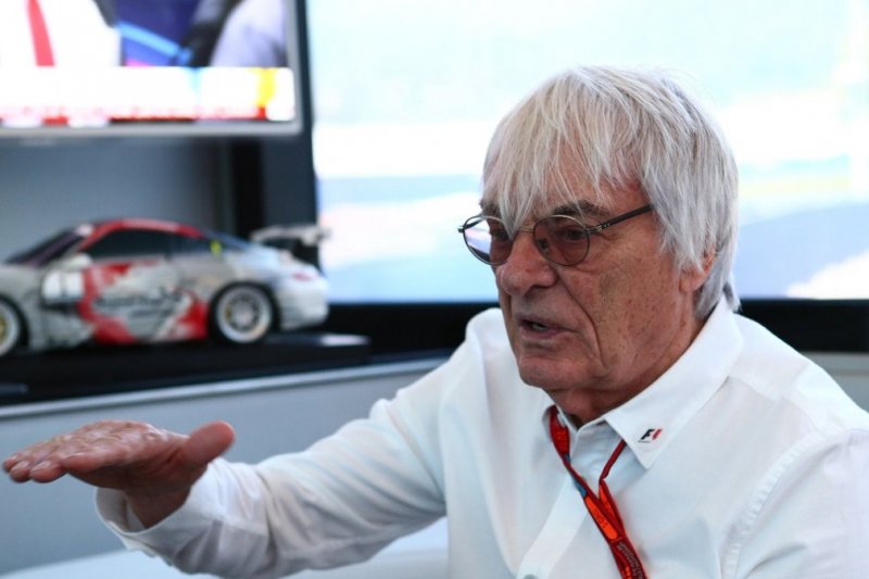 Bernie Ecclestone (Foto: Twitter.com/F1)