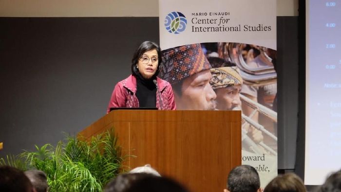 Menteri Keuangan Sri Mulyani memberikan kuliah umum di New York Amerika Serikat, Selasa 9 April 2019 waktu setempat. (Foto: kemenkeu for ngopibareng.id)