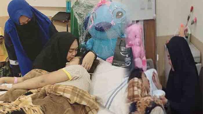 YouTubers Ria Ricis saat mengunjungi Audrey di rumah sakit.