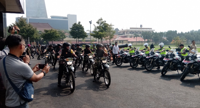 Kapolda Jatim dan Pangdam V Brawijaya lakukan persiaoan pengamanan. (Foto: Farid/ngopibareng.id) 