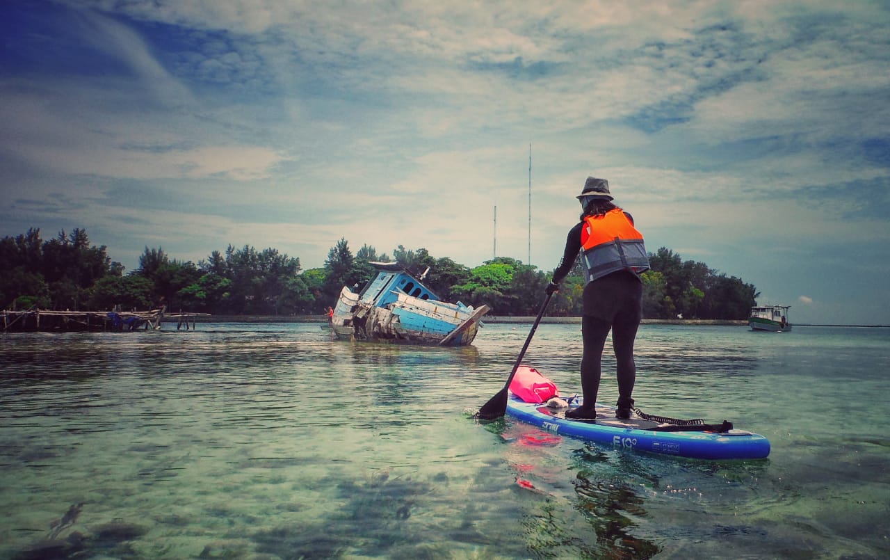 Paddling di Kepulauan Seribu, eksplor pariwisata yang keren bukan main. (Foto:Agus Nadeas/Istimewa)