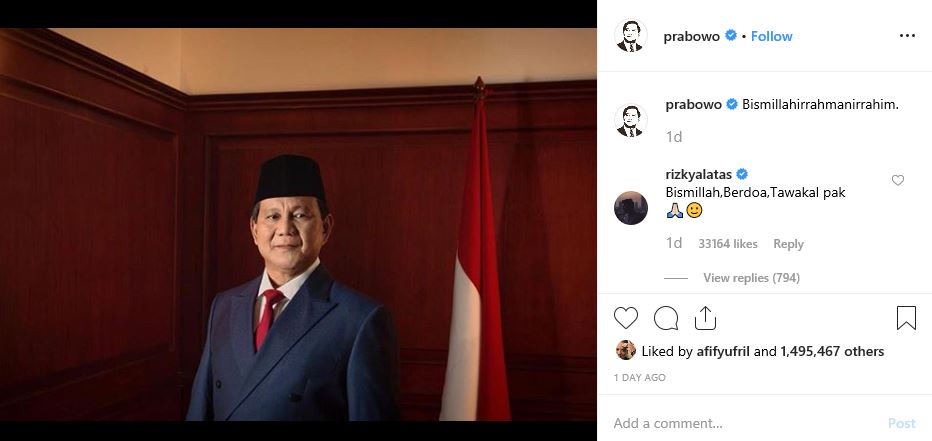 Dikutip dari Instagram @prabowo, tampak potret terbaru Prabowo