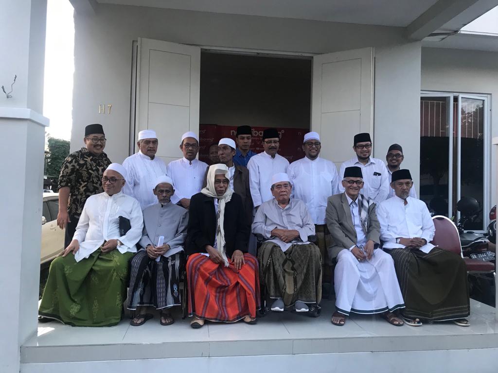 Para kiai sepuh saat bertemu di rumah Saifullah Yusuf (Gus Ipul), Jumat, 19 April 2019. (Foto: ngopibareng.id)