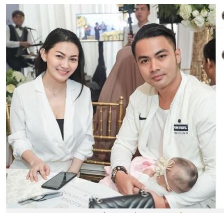 Guntur Triyoda saat bersama mantan istri, Delia Yasmin.