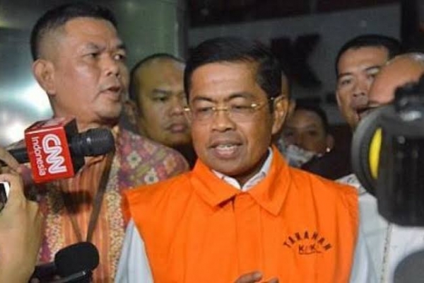 Idrus secara terang-terangan minta sejumlah uang kepada Johanes Budisutrisno Kotjo