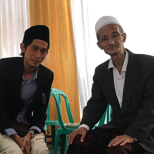 Kiai Husein Muhammad, Pengasuh Pesantren Dar-el Quran, Arjawinangun Cirebon. (Foto: dok ngopibarfeng.id)