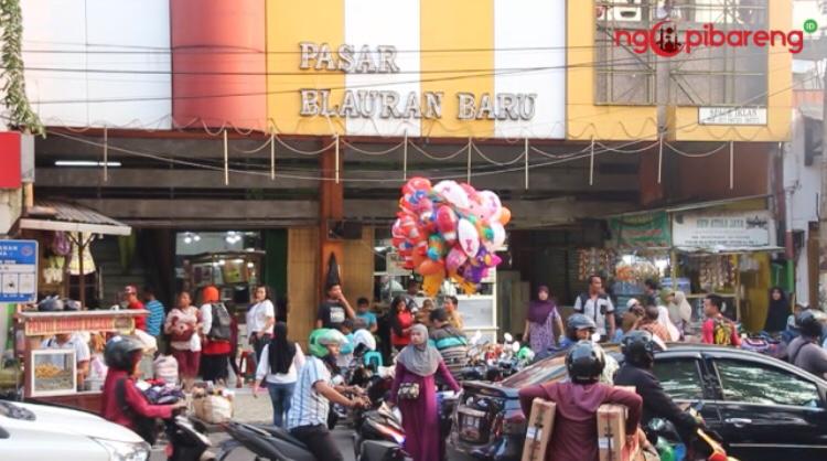 Pintu masuk Pasar Blauran (Foto/Video: Alief dan Faiq/ ngopibareng.id)