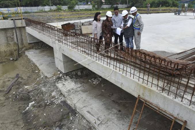 Underpass Mayjend Sungkono. (Foto: dok. Antara)