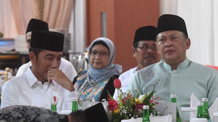 Presiden Joko Widodo saat buka bersama Ketua Dewan Perwakilan Rakyat (DPR) Bambang Soesatyo, (Foto: setneg for ngopibareng.id)