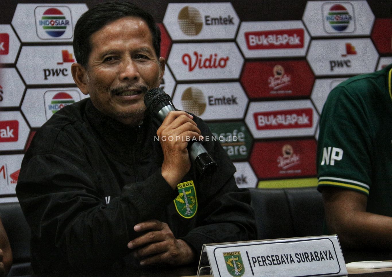 Pelatih Persebaya, Djajang Nurdjaman. (Foto: Haris/ngopibareng.id)