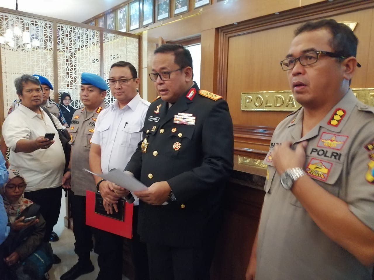 Kapolda Jatim Irjen Pol Luki Hermawan, di temui di Mapolda Jatim, Senin 20 Mei 2019. (Foto: Farid/ngopibareng.id) 