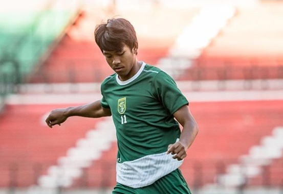 M Supriadi jalani latihan perdana bersama Persebaya. (Foto: Istimewa)