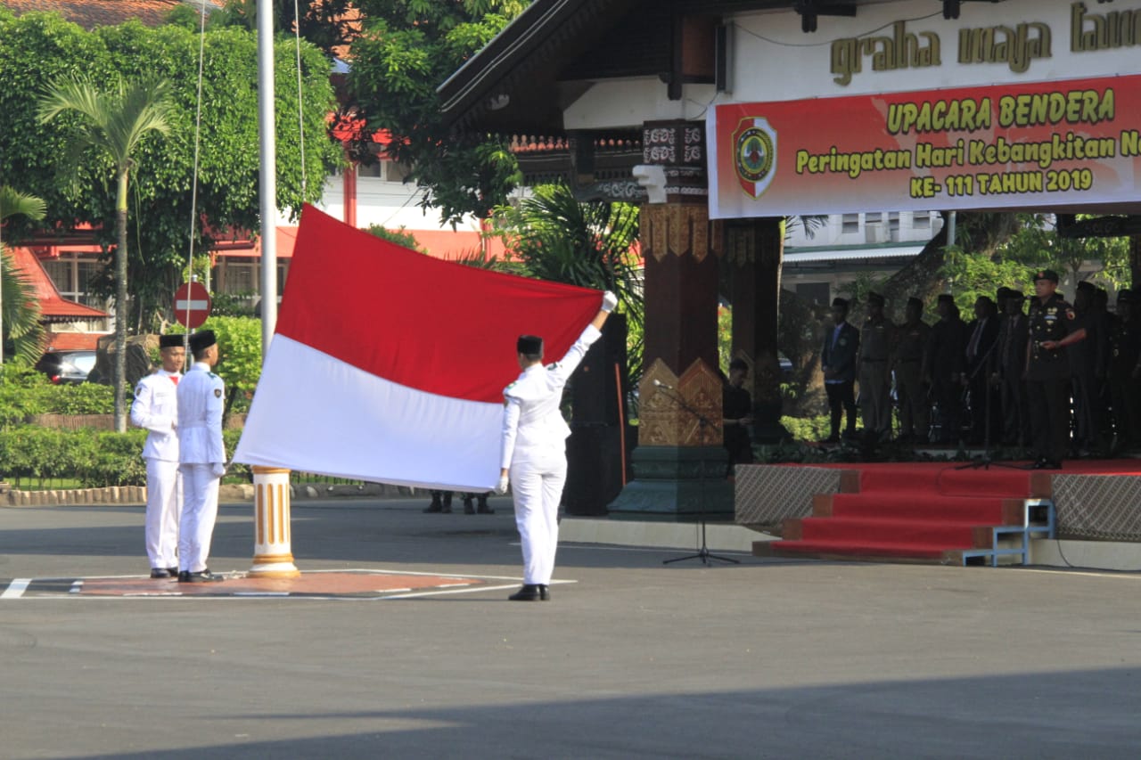Upacara Peringatan Harkitnas Di Pemkab Mojokerto