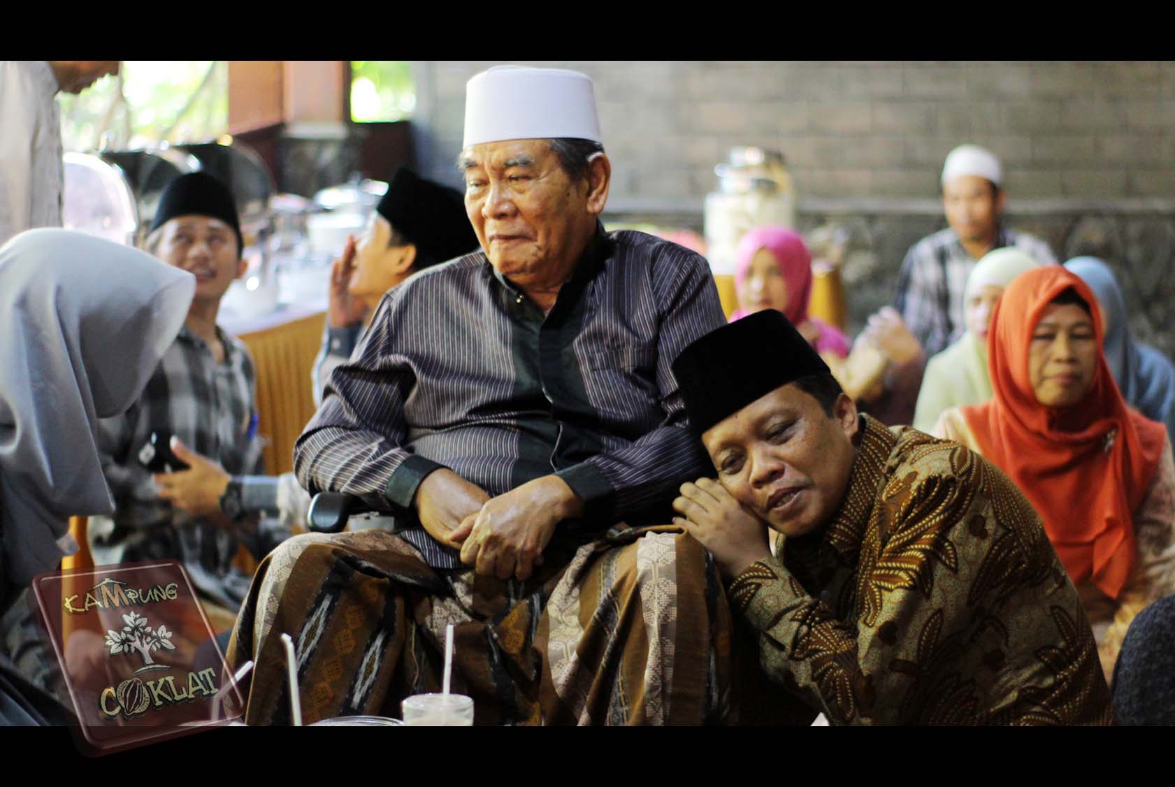 KH. Zainuddin Djazuli, Pengasuh Pondok Pesantren Al-Falah Ploso Kediri 