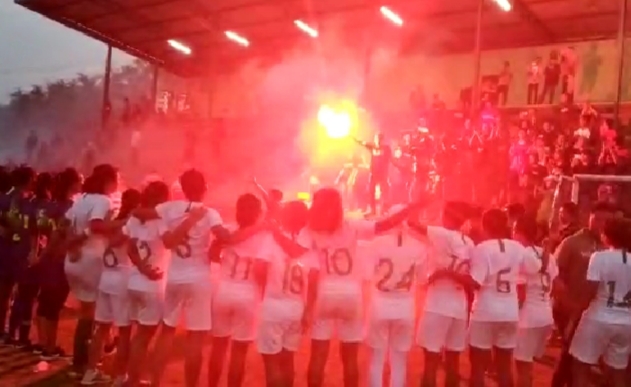 Latuhan terakhir Timnas Indonesia Putri di Lapangan Jenggolo, Sidoarjo. (foto: Haris/ngopibareng)