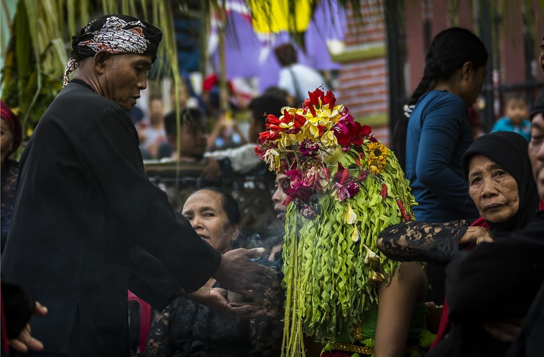 Seblang, magnet Banyuwangi mengundang pemudik dan wisatawan. (Foto:Ist/Agus Nadeas)