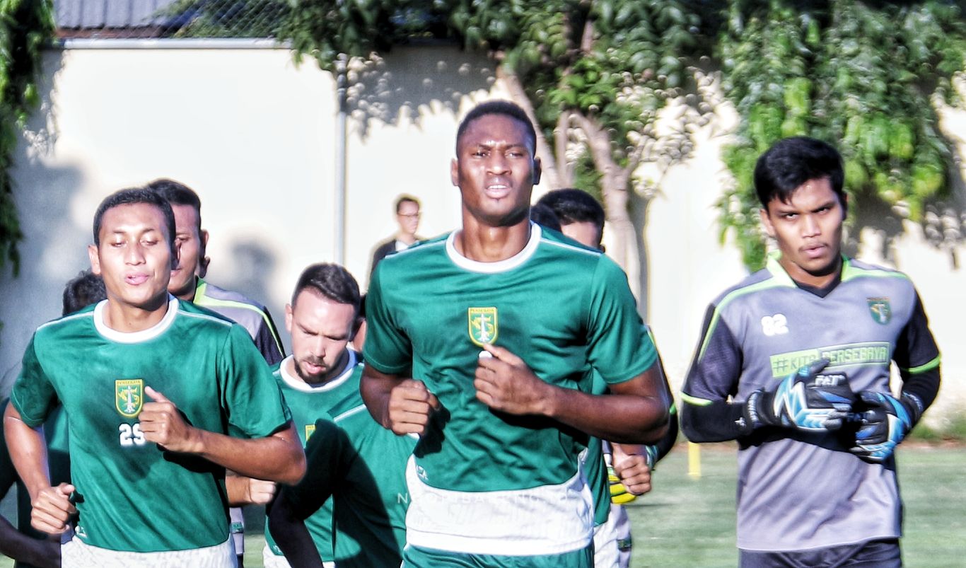 Striker Persebaya, Amido Balde (tengah). (Foto: Haris/ngopibareng.id)