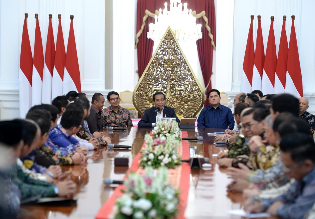 Suasana pertemuan antara Presiden Jokowi dengan pengurus KADIN dan HIPMI di Istana Merdeka, Rabu 12 Juni 2019. ( foto: Biro Pers Setpres)