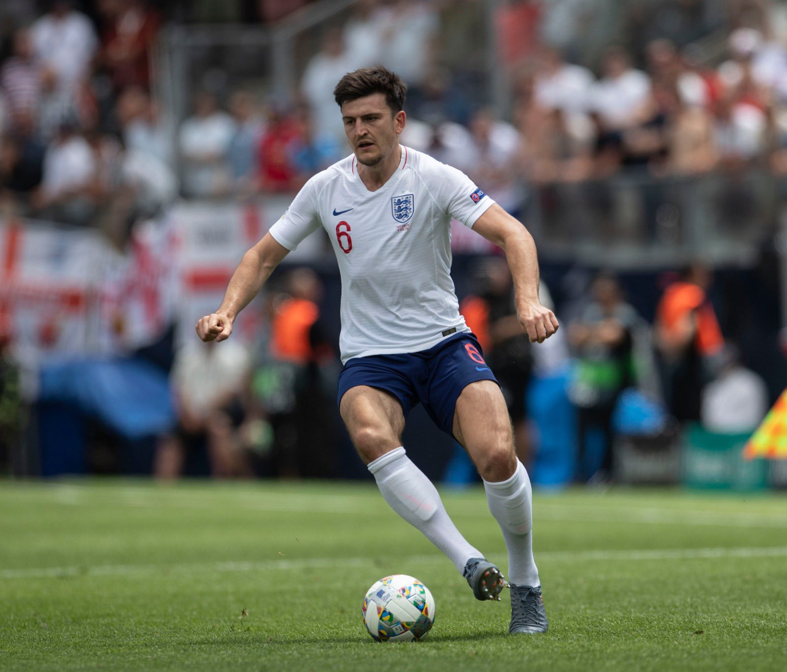 Bek tengah timnas Inggris dan Leicester City, Harry Maguire. (Foto: Twitter/@HarryMaguire93)