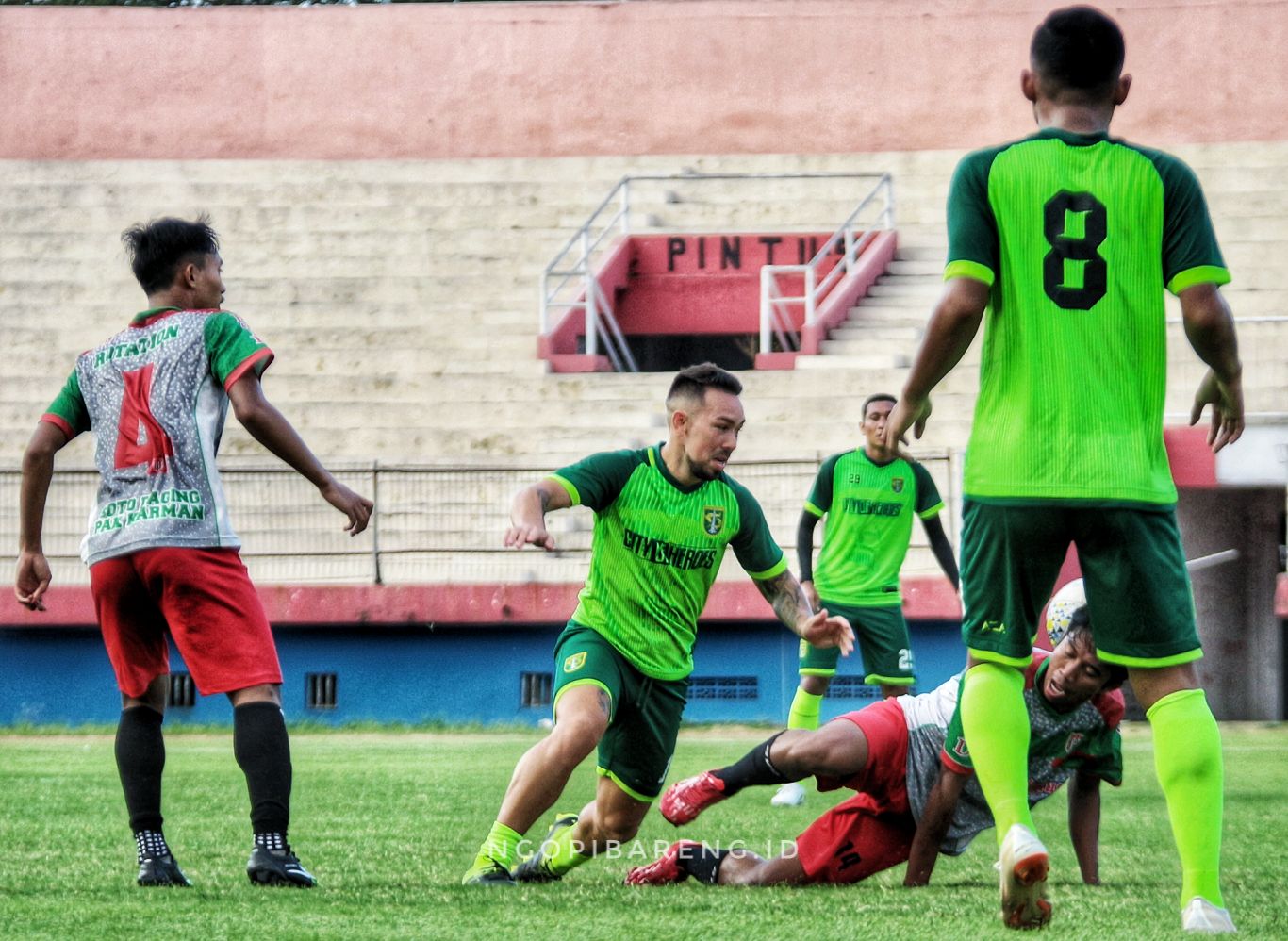 Persebaya saat uji coba melawan PSID Jombang, Sabtu 15 Juni 2019. (foto: Haris/ngopibareng.id)