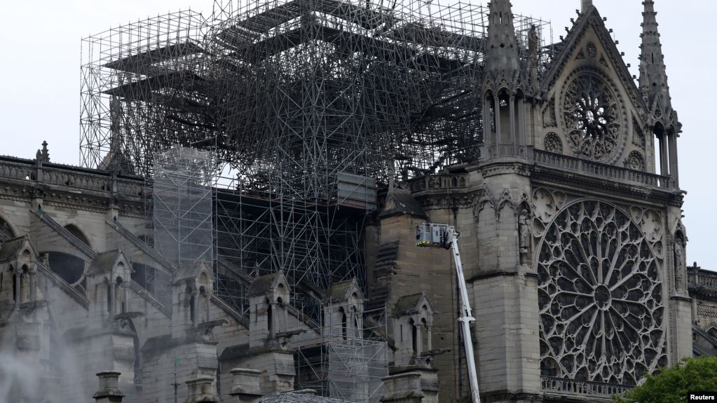 Kondisi Katedral Notre Dame, Paris, usai kebakaran pada 15 April 2019.