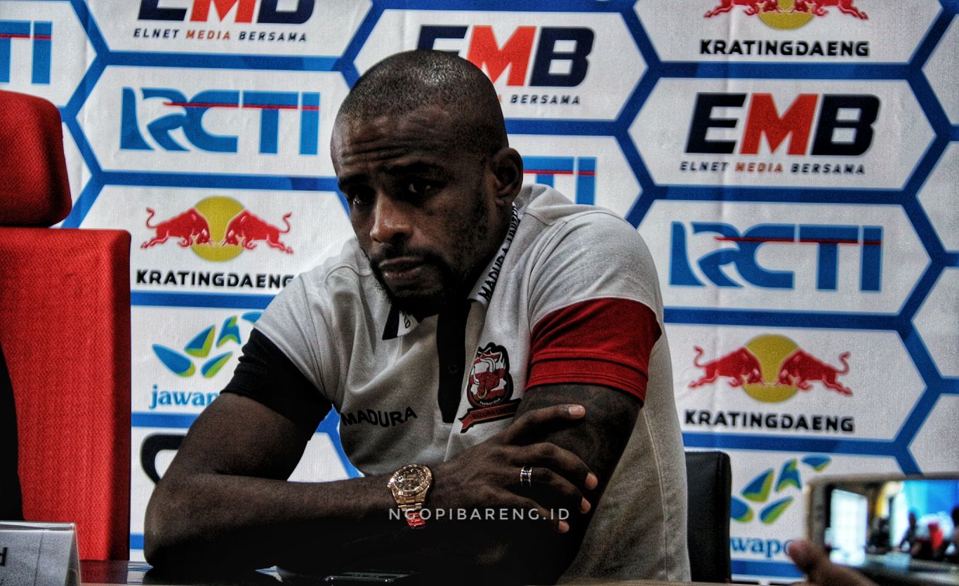 Penyerang Madura United, Greg Nwokolo. (Foto: Haris/ngopibareng.id)