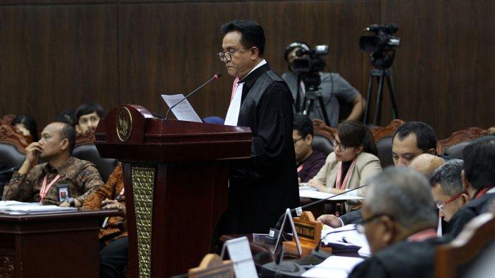 Ketua tim kuasa hukum TKN Jokowi-Ma'ruf Amin dalam sengketa perselisihan hasil pemilu (PHPU) pilpres, Yusril Ihza Mahendra. (Foto: mk for ngopibareng.id)