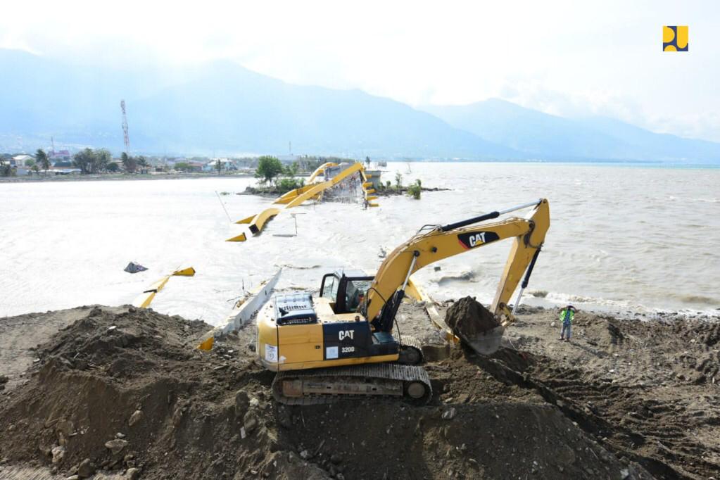 Persiapan pembangunan rekonstruksi Jembatan Kuning di Pali. (Dok PUPR)