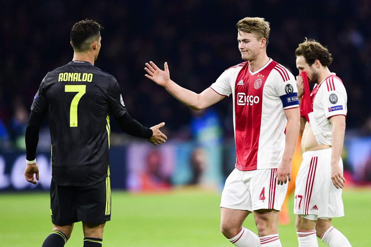 Matthijks de Ligt ternyata pengagum Cristiano Ronaldo. (Foto: Twitter/@MatthijsDeLigt)