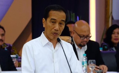 Presiden terpilih Joko Widodo memberikan keterangan pers usai penetapan di KPU, Minggu, 30 Juni 2019. (Foto: Ant)