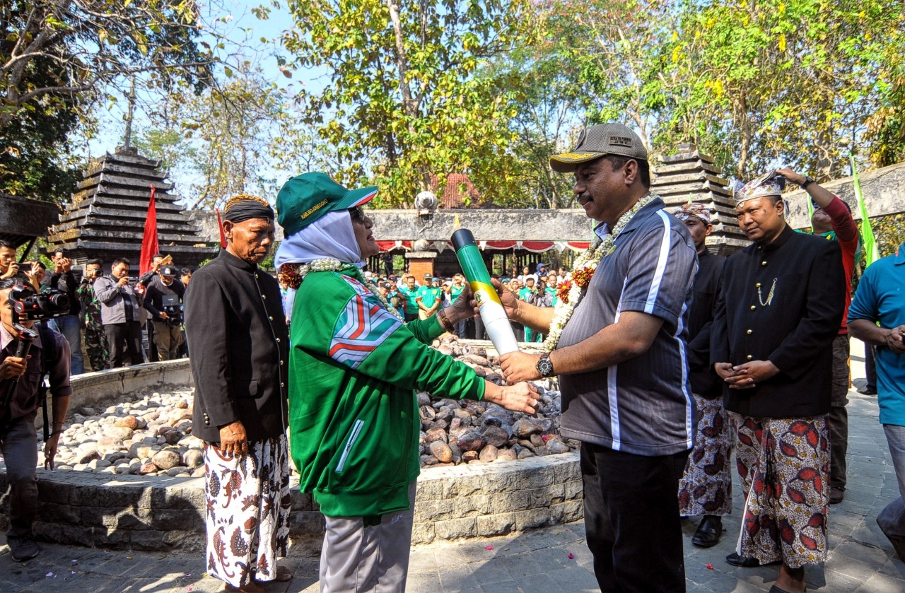 Api Abadi, lokasi wisata Kayangan Api, Desa Sendangharjo, Bojonegoro, Jawa Timur. (Foto: Erfan Hazransyah)